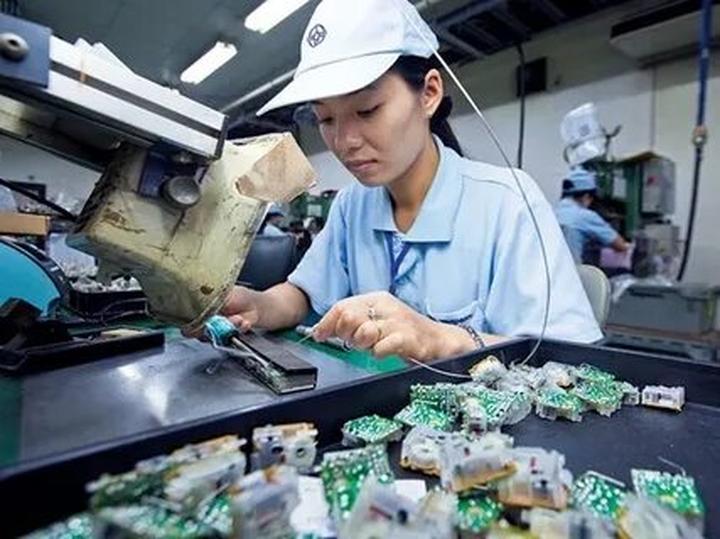 Kể Chuyện Lịch Sử: Từ Đam Mê Đến Triệu Lượt Xem Trên Hotspot Matrix